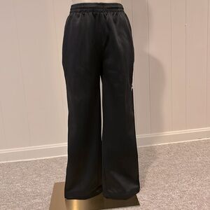 NWT Black Youth Diadora Warm-up Pants